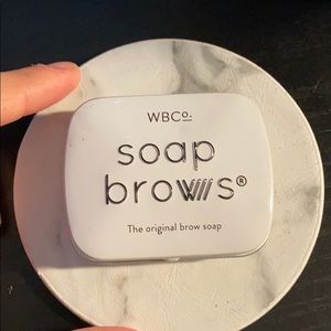 Soap brows